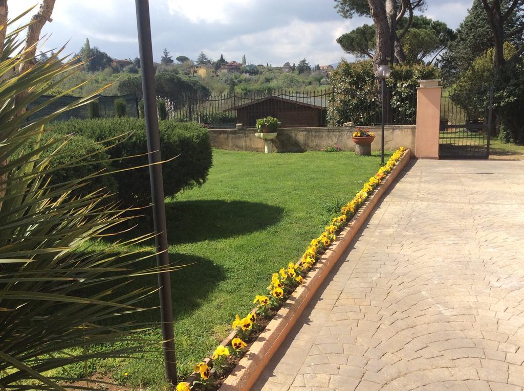 Villa Paradise Resort Gallicano nel Lazio Habitación foto
