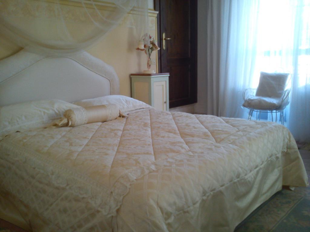 Villa Paradise Resort Gallicano nel Lazio Habitación foto