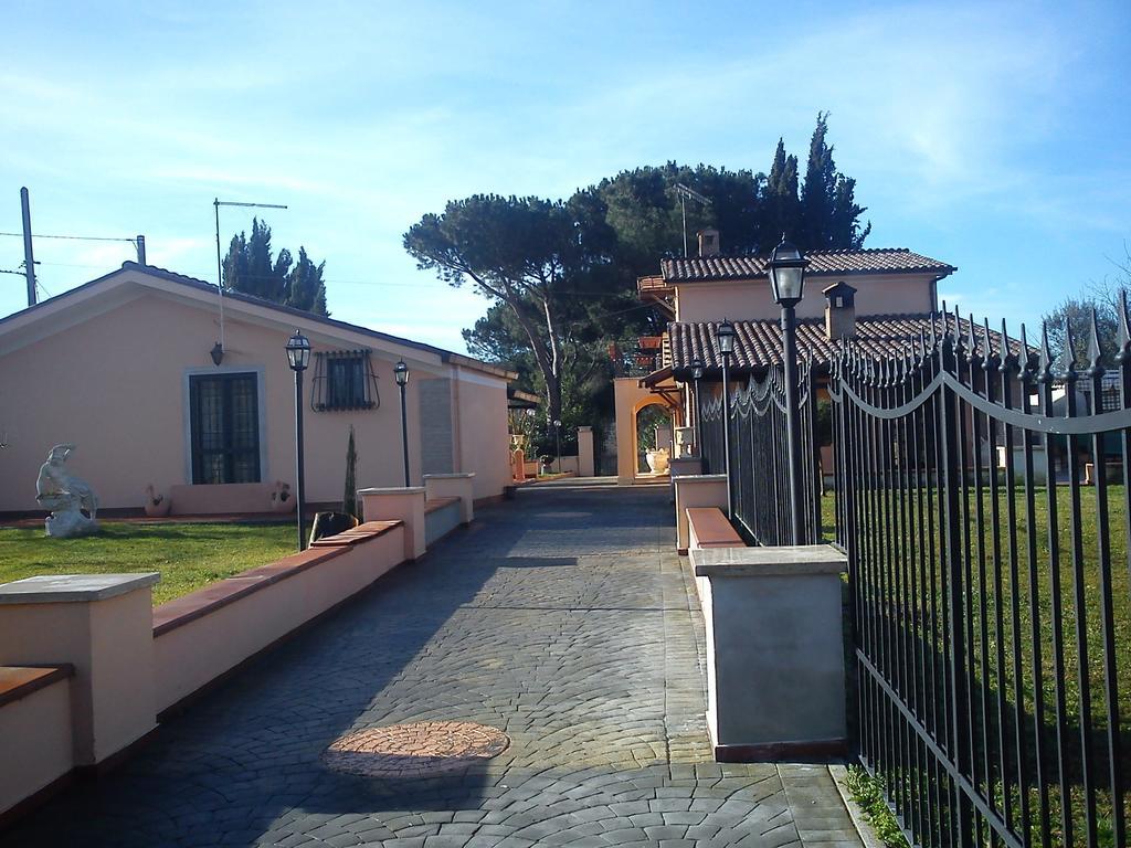 Villa Paradise Resort Gallicano nel Lazio Habitación foto